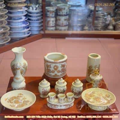 Bộ Đồ Thờ Thần Linh Men Vàng Ngà