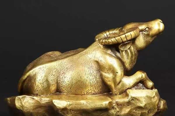 Linh Vật Trâu Đồng Phong Thủy3