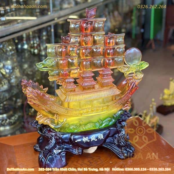 Thuyền Buồm Mã Não2