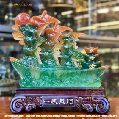 Thuyền Buồm Ngọc Bích