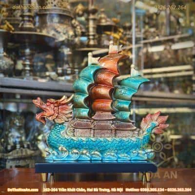 Thuyền Rồng Ngũ Sắc
