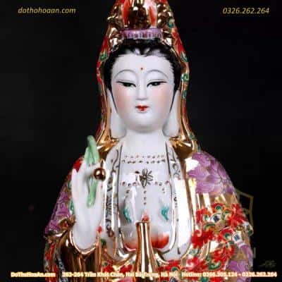 Tượng Bà Quan Âm Ngồi Bệ Sen Họa Tiết Gấm1