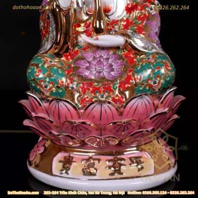 Tượng Bà Quan Âm Ngồi Bệ Sen Họa Tiết Gấm2
