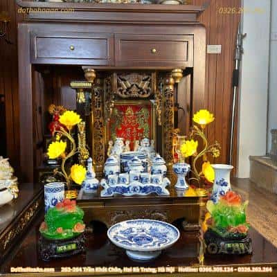 Bộ Ban Thờ Thần Tài Gỗ Xoan Sứ Men Lam 2