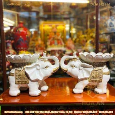 Tượng Voi Dâng Đĩa Quả Màu Xanh