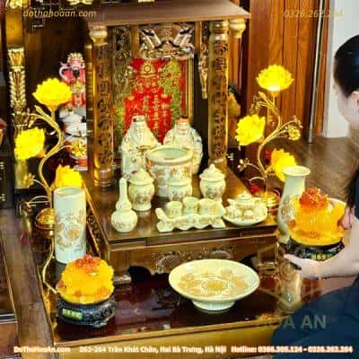 Bộ Ban Thờ Thần Tài Gỗ Xoan Sứ Vàng Ngà1