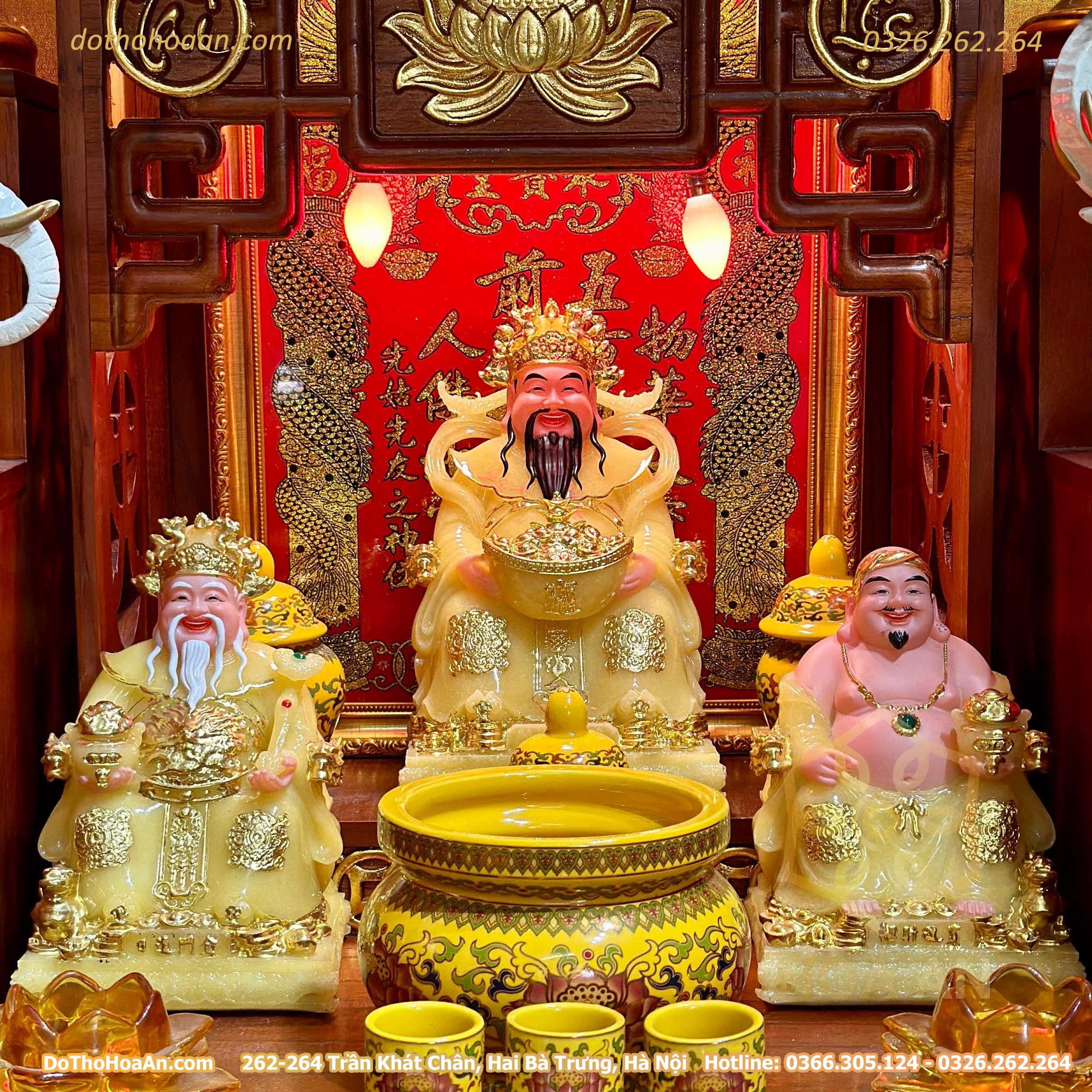 Bộ Ban Thờ Thần Tài Hiện Đại Gỗ Sồi Triện Sen Dát Vàng Màu Hương Sứ Gấm Vàng (5)