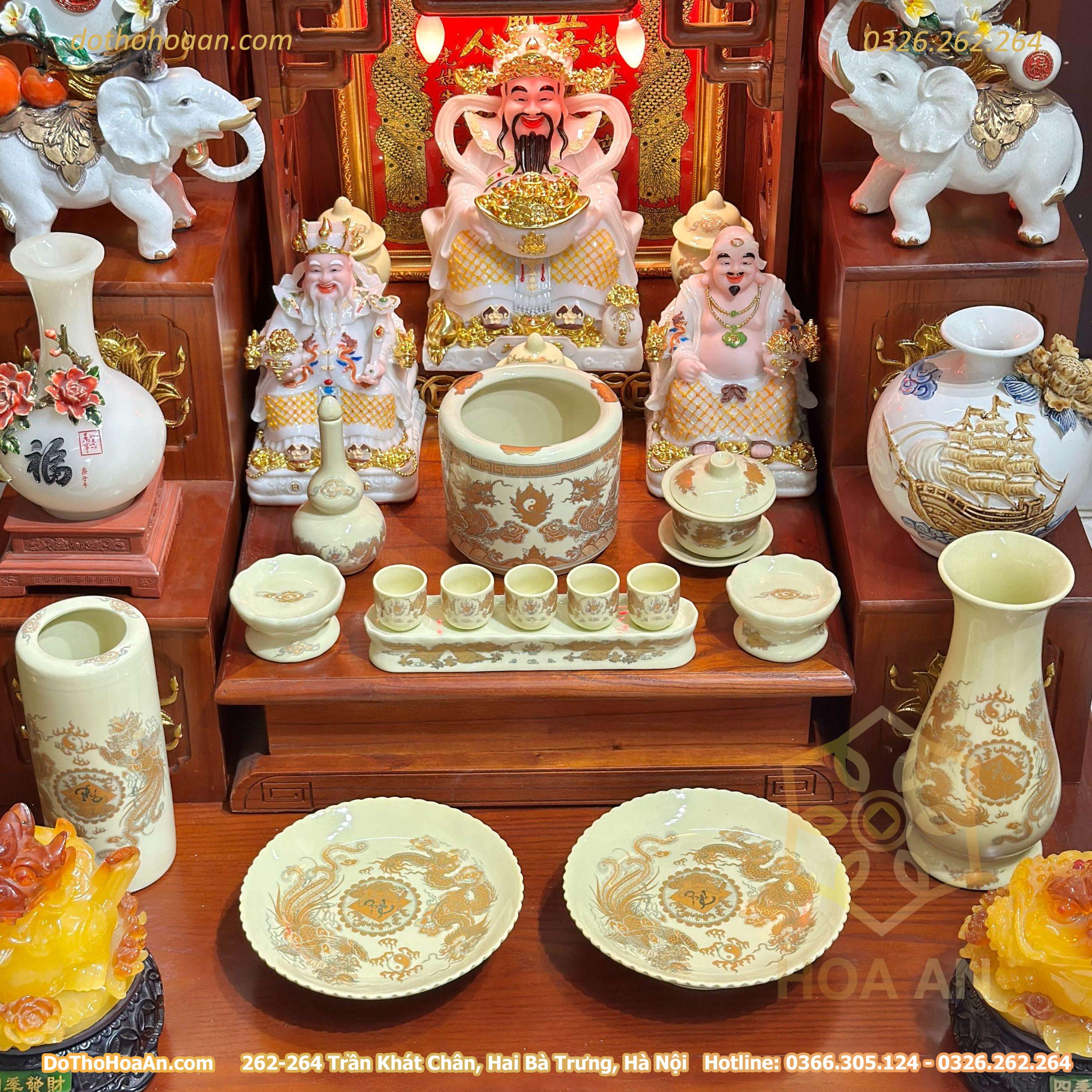 Bộ Ban Thờ Thần Tài Hiện Đại Gỗ Sồi Triện Sen Dát Vàng Màu Hương Sứ Vàng Ngà (5)