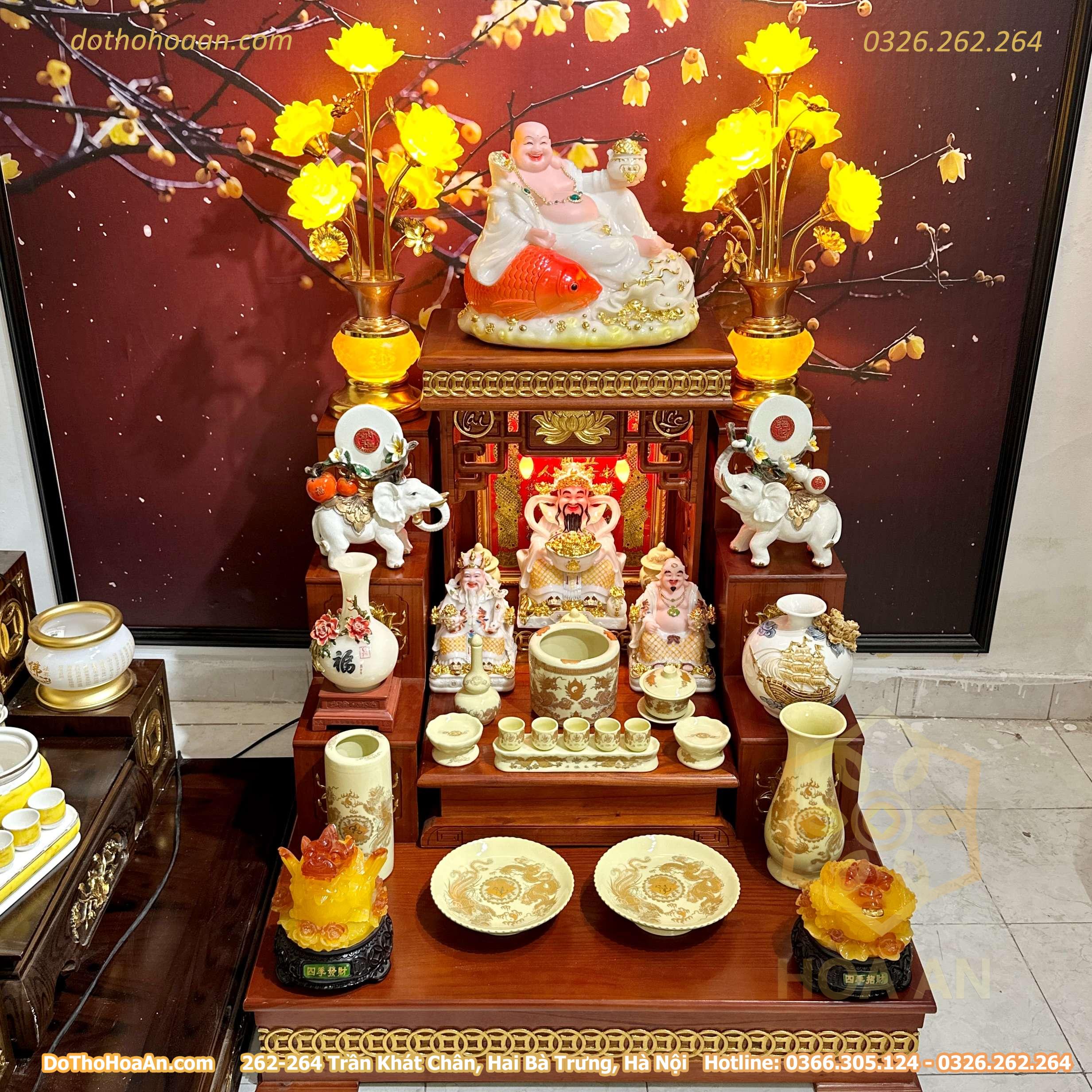 Bộ Ban Thờ Thần Tài Hiện Đại Gỗ Sồi Triện Sen Dát Vàng Màu Hương Sứ Vàng Ngà