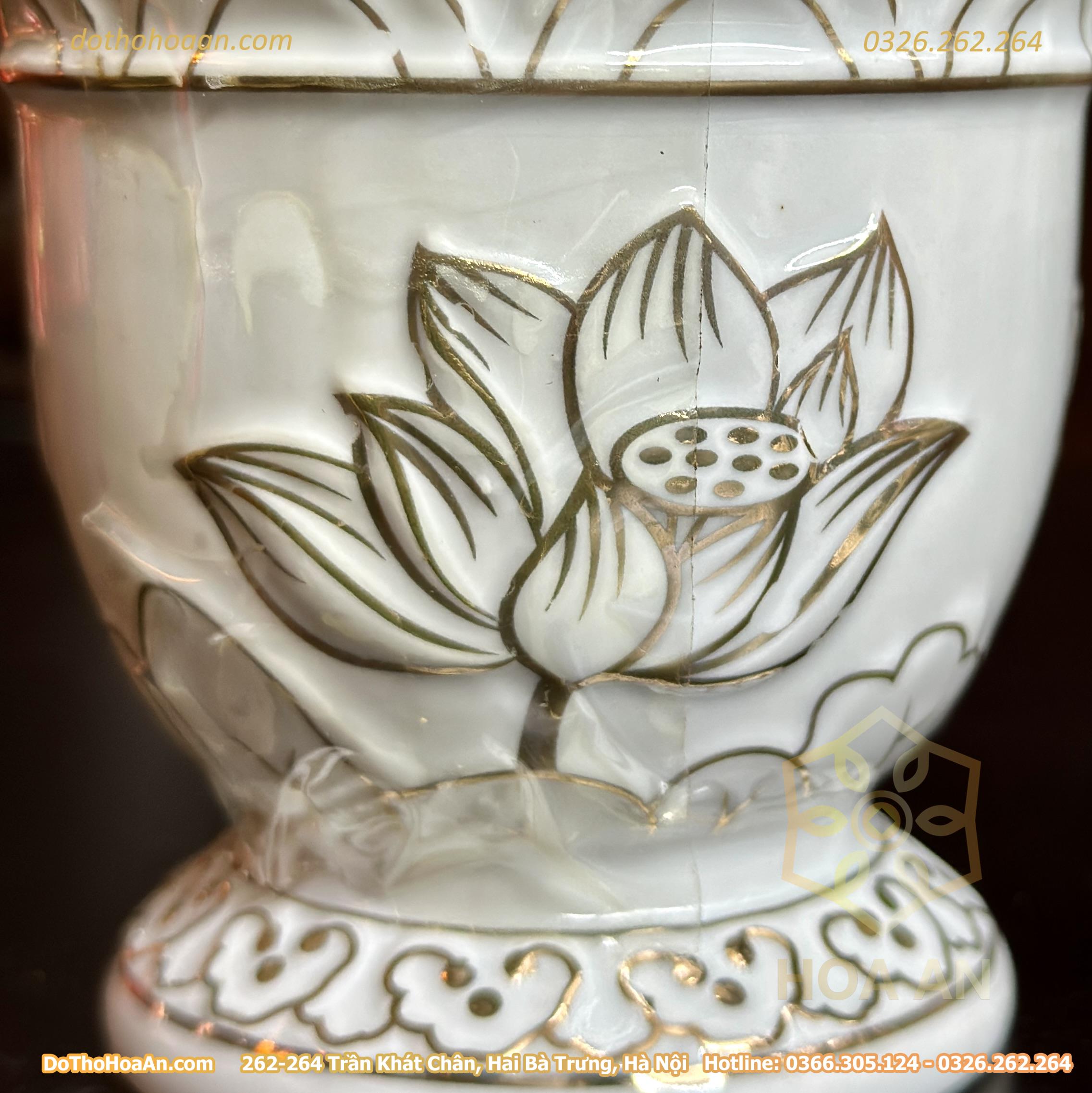 Đèn Dầu Hoa Sen Bạch Ngọc (4)