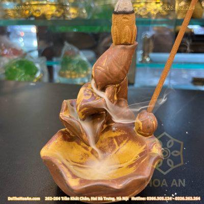Đốt Trầm Thác Khói Ngược 15