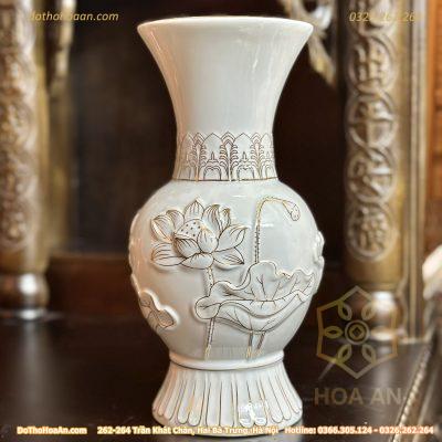 Lọ Hoa Hoa Sen Bạch Ngọc