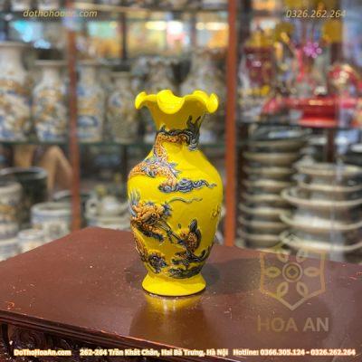 Lọ Hoa Lượn Rồng Đắp Nổi Men Vàng Hoàng Kim1