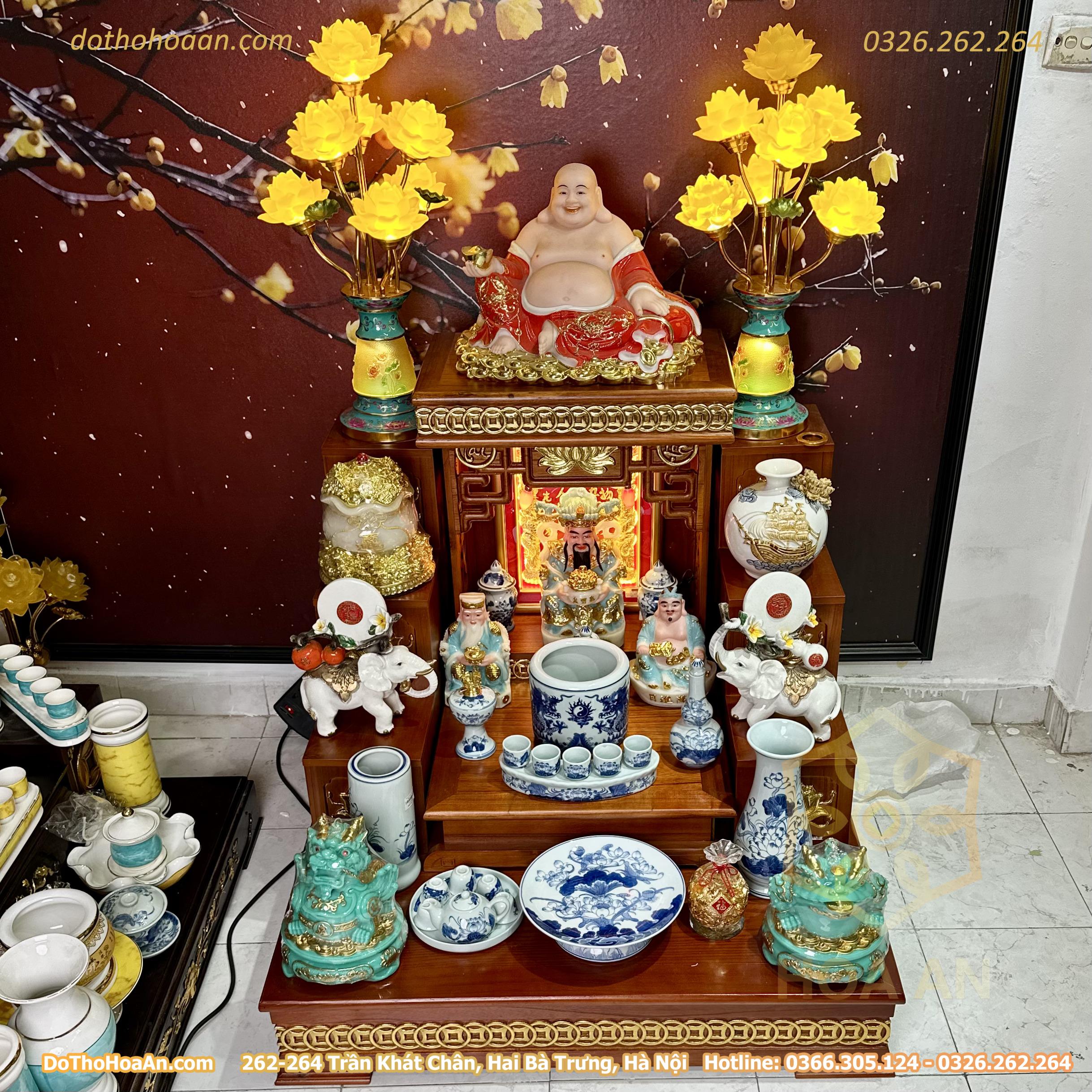 Bộ Ban Thờ Thần Tài Hiện Đại Gỗ Sồi Triện Sen Dát Vàng Màu Hương Sứ Men Ngọc (4)