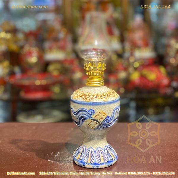Đèn Dầu Men Rạn Đắp Nổi