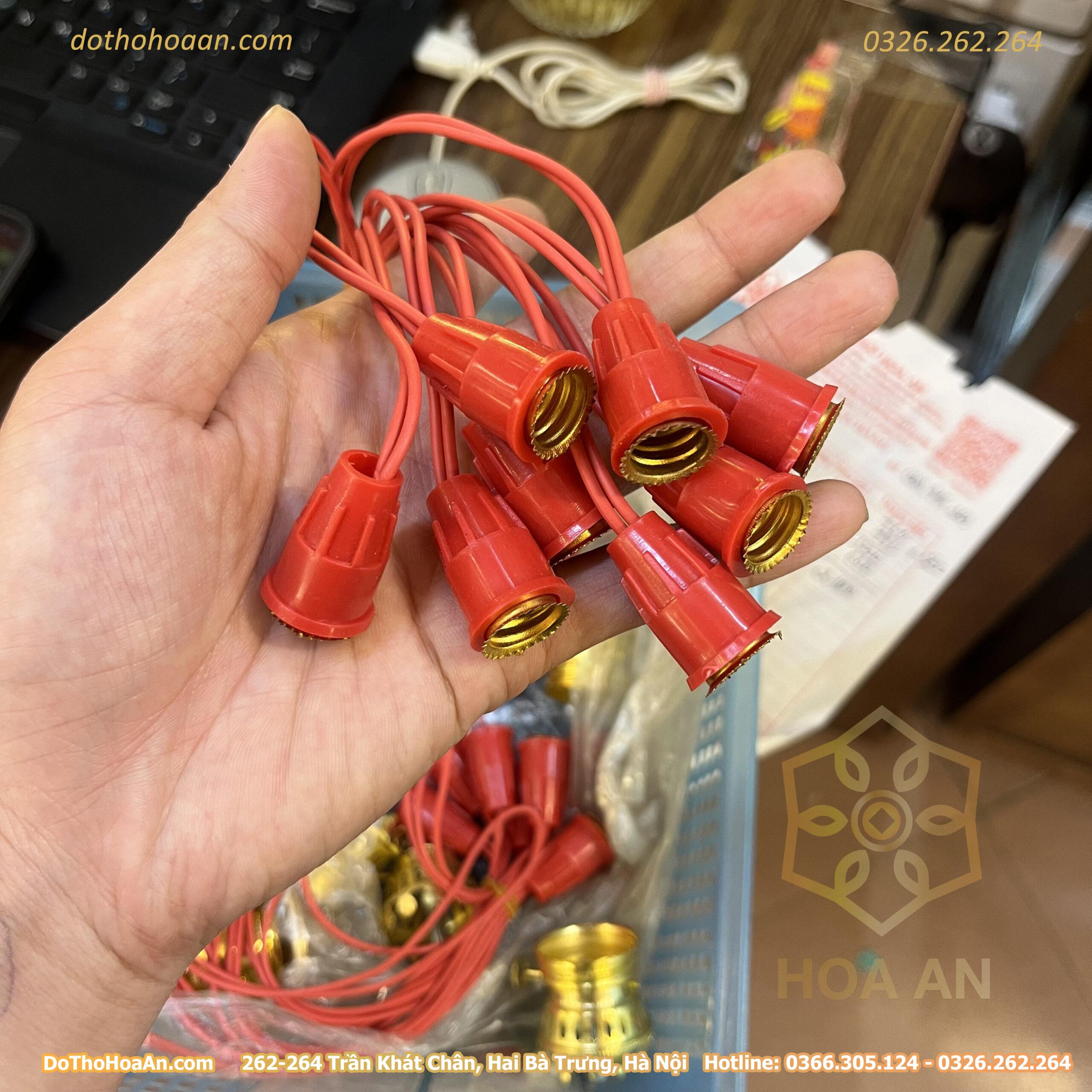 d7e7accc3f0de950d0a48f10c31bfd1ff47f047c.jpg Đui Bóng Đèn Quả Nhót