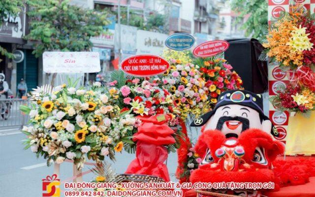 Quán mới khai trương nên làm gì?
