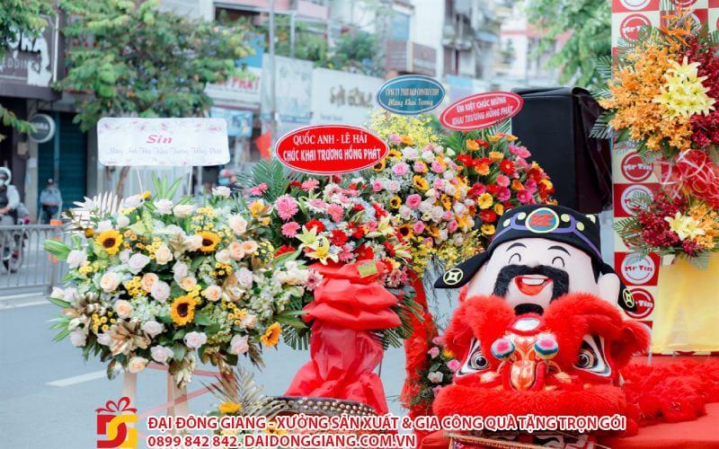 Quán mới khai trương nên làm gì?
