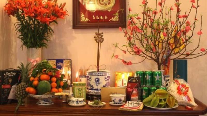 Bàn thờ mang phong thủy giúp tăng tài lộc gia đình