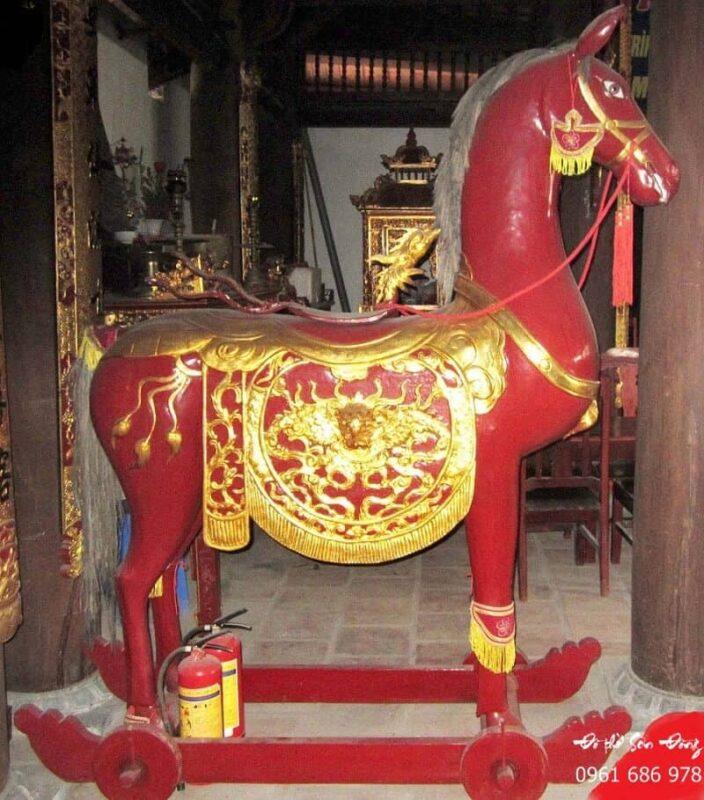 Giải mã ý nghĩa tâm linh của Ông Ngựa đỏ, trắng và đen trong tín ngưỡng dân gian