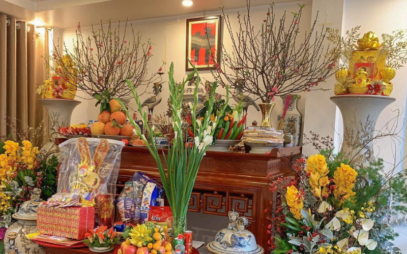 Không gian và vị trí đặt bàn thờ cần đặt lên hàng đầu