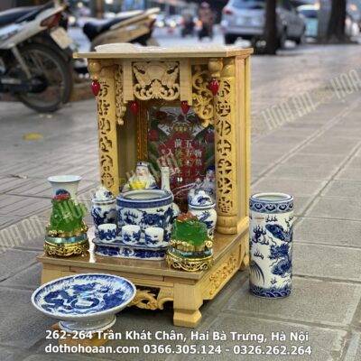 Bộ Ban Thờ Thần Tài Mái Bằng Gỗ Thông Sứ Xanh Bát Tràng 01